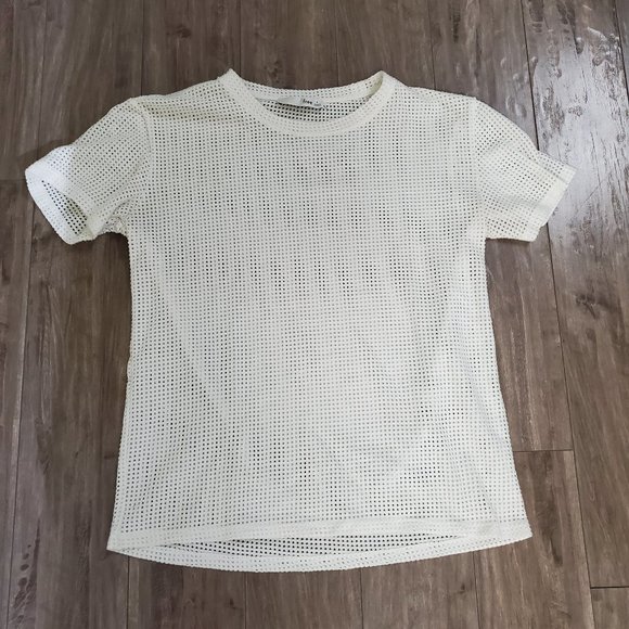 Aritzia white mesh T shirt. - Picture 6 of 6